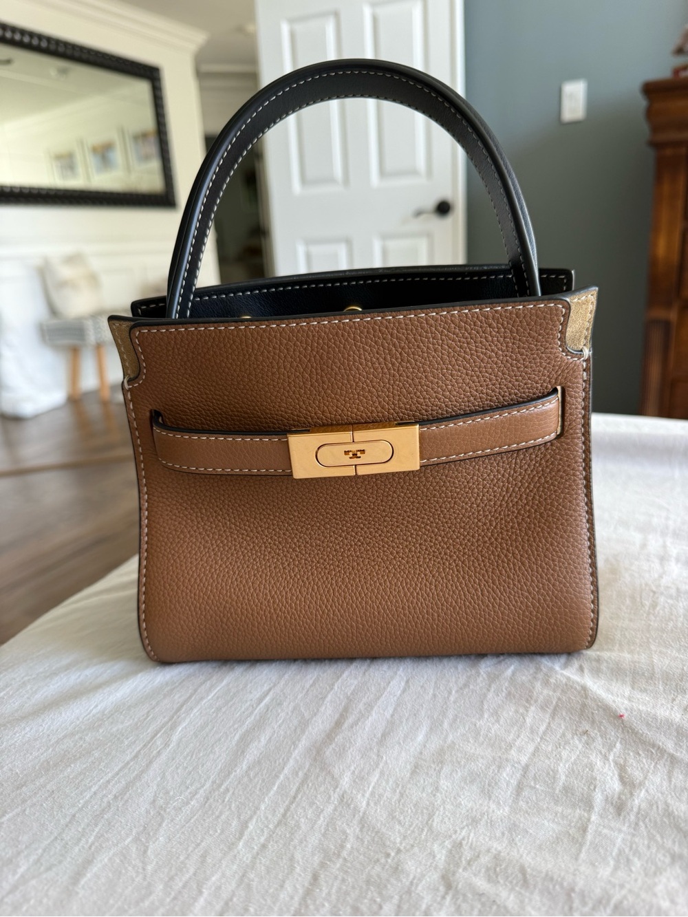 Tory Burch Petite Lee Radziwill bag Leather Top-Handle